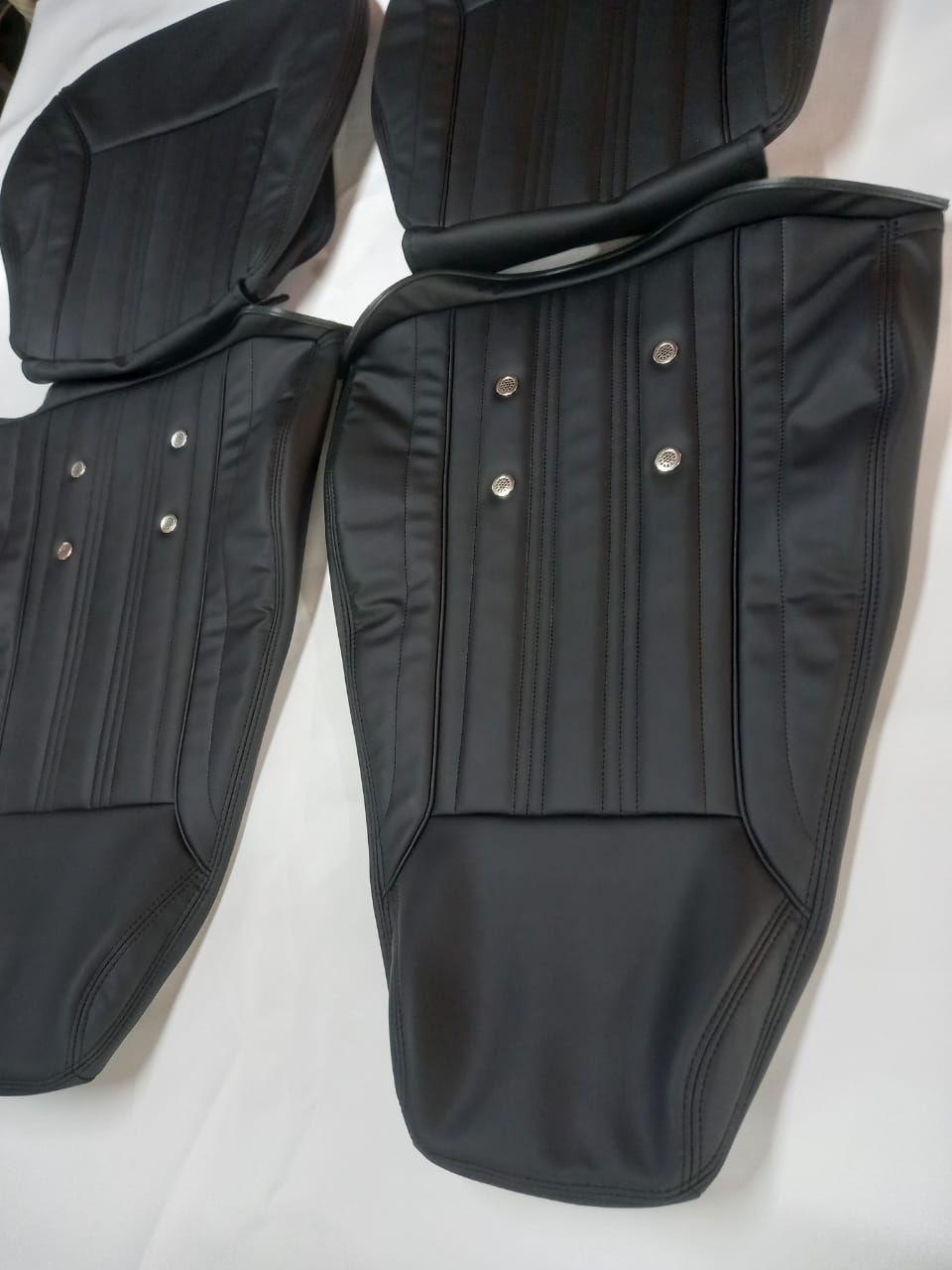 Datsun 240Z or 260Z or 280Z - (Year 1970 to 1978) - Synthetic Leather - Seat Covers Black - Vertical Stitching