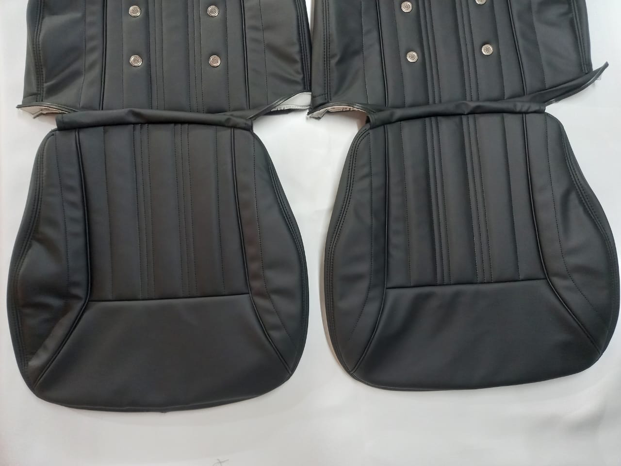Datsun 240Z or 260Z or 280Z - (Year 1970 to 1978) - Synthetic Leather - Seat Covers Black - Vertical Stitching