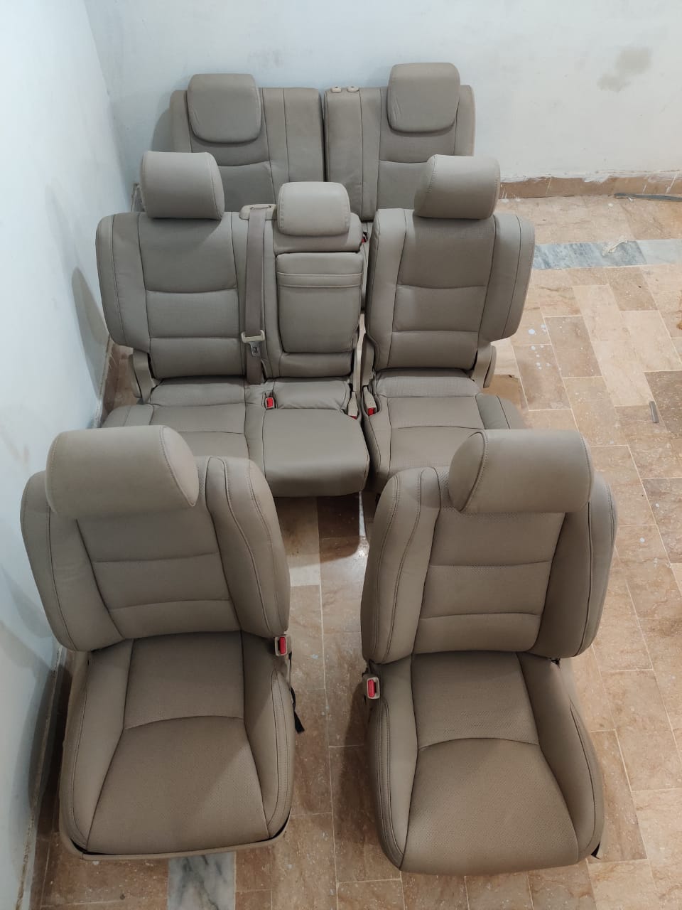 Lexus GX470 (Year: 2002-2009) seat cover (Front & Rear Seat covers, full set 3 lines)