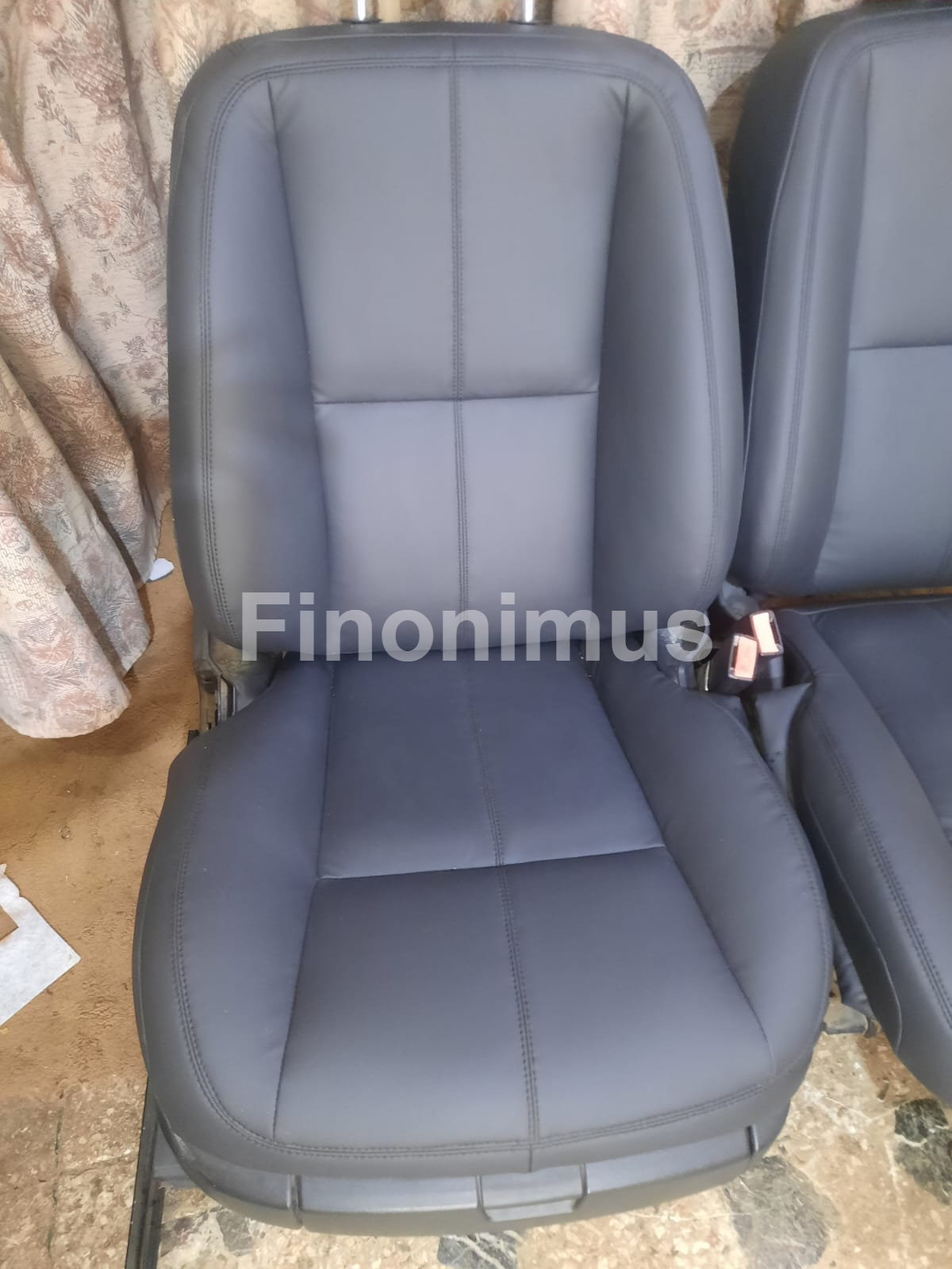 Mercedes S-Class W221 ; S450 & S550 Front seat (Year 2007-2009)