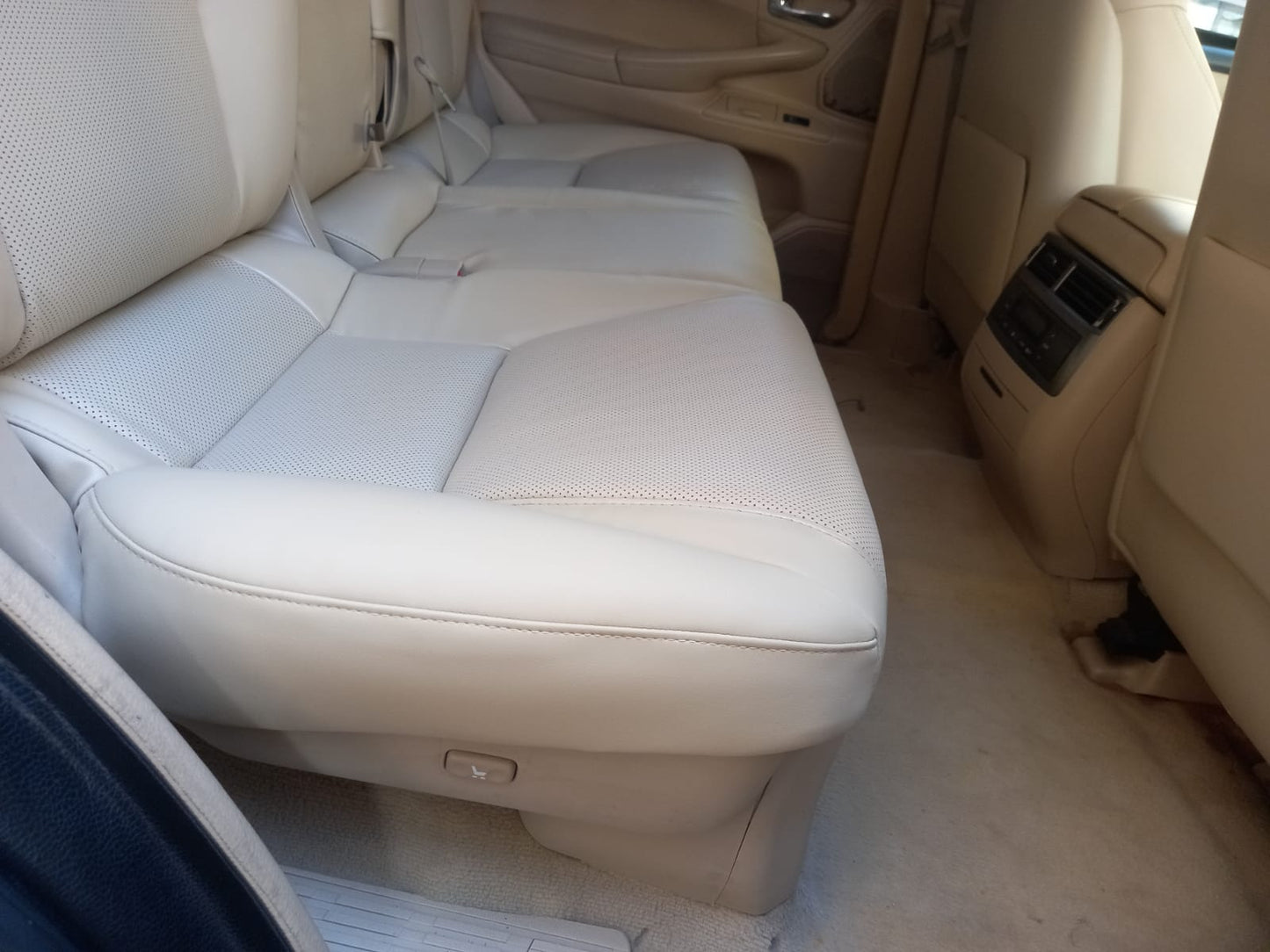 Lexus LX570 Land Cruiser (Year: 2008-2015) Synthetic leather Seat cover (Front & Rear Seat covers, full set 3 lines)